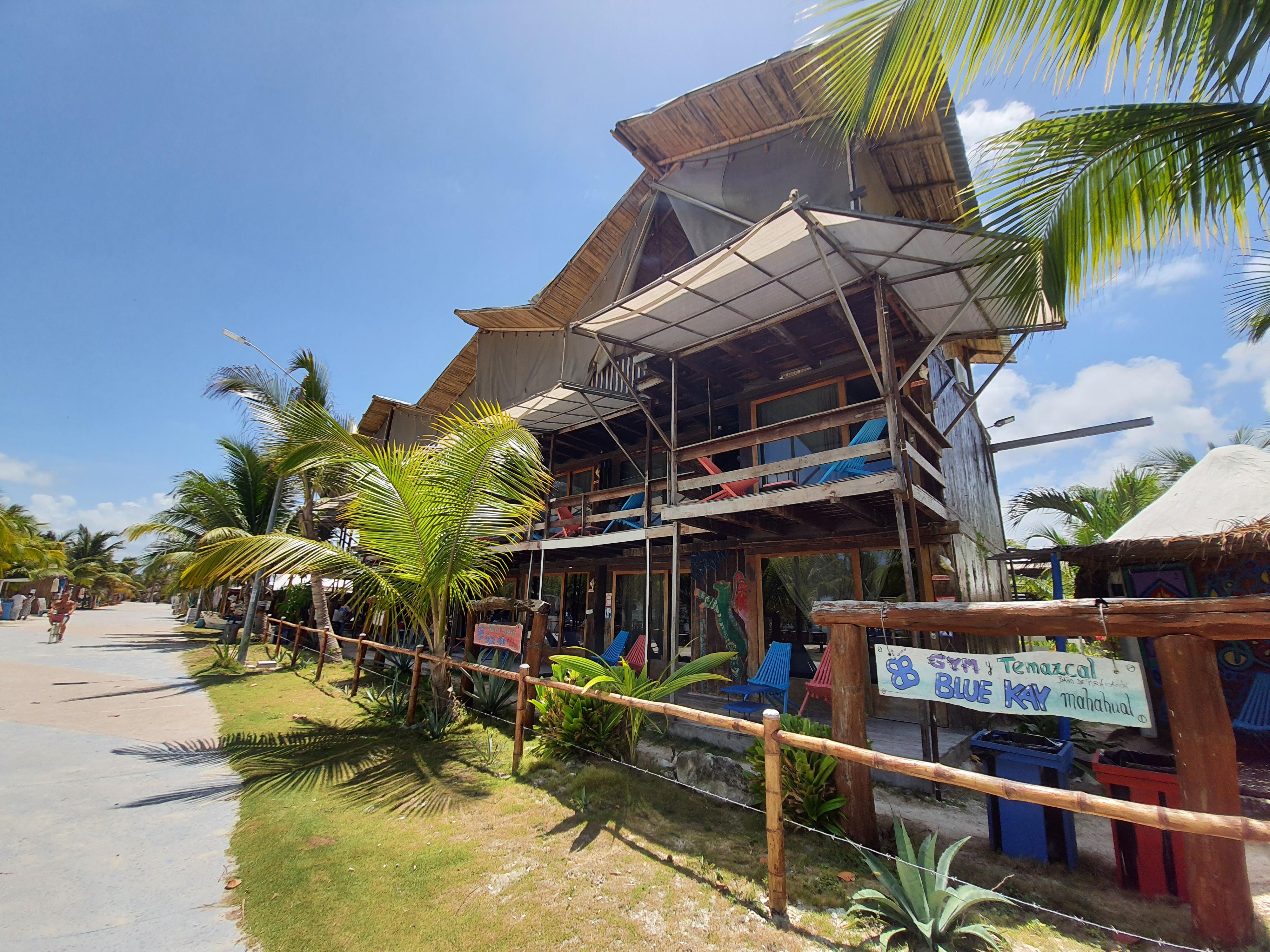 Oyo Blue Kay Mahahual Hotel Bagian luar foto